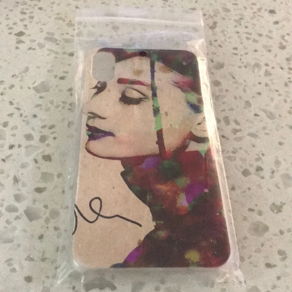 Audrey Hepburm new iphone